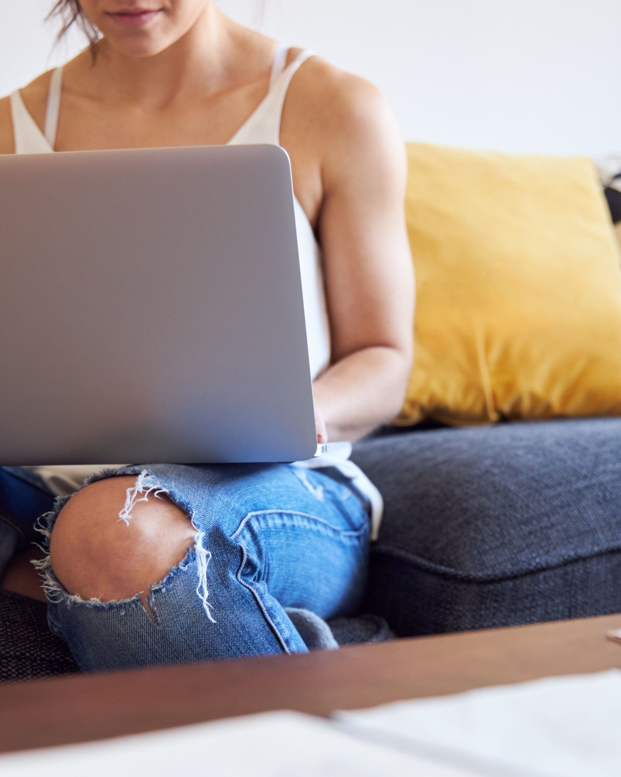 How Fintechs Can Capture the Female Economy